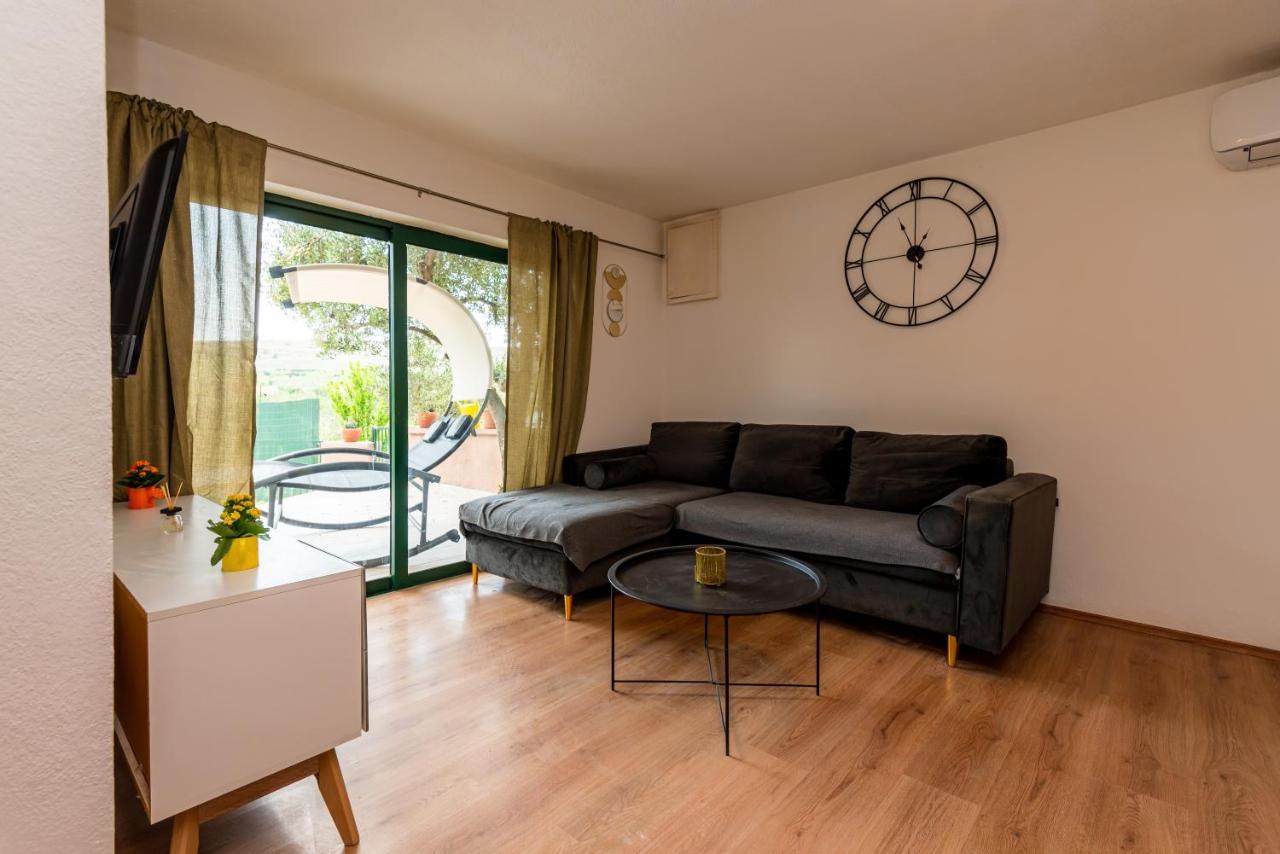 House Mablo With Pool & Jacuzzi Sibenik