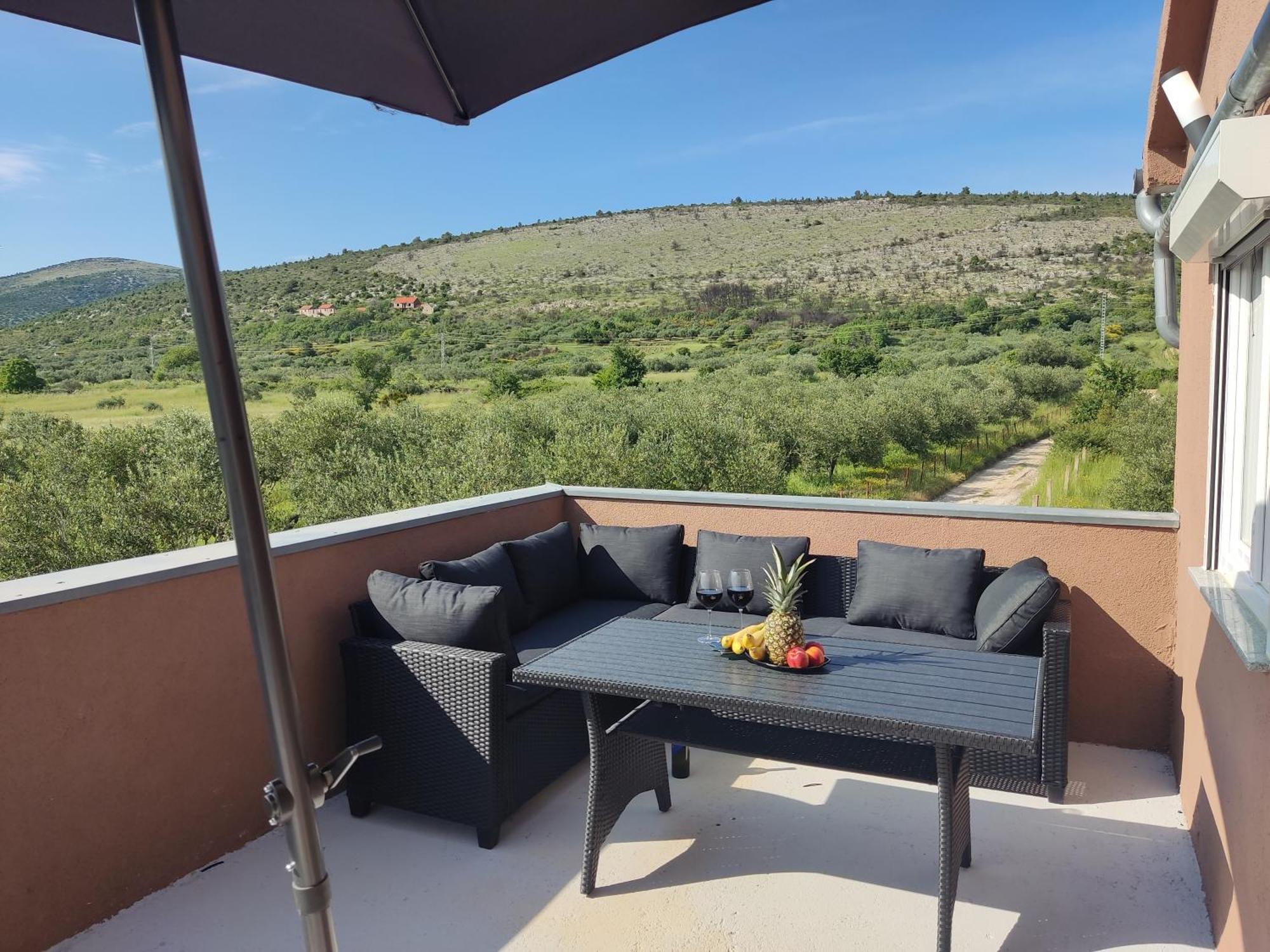 Holiday home House Mablo With Pool & Jacuzzi